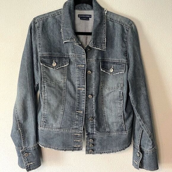 New! Bandolino Blu Distressed Denim Jacket. Size Medium. - Picture 1 of 5